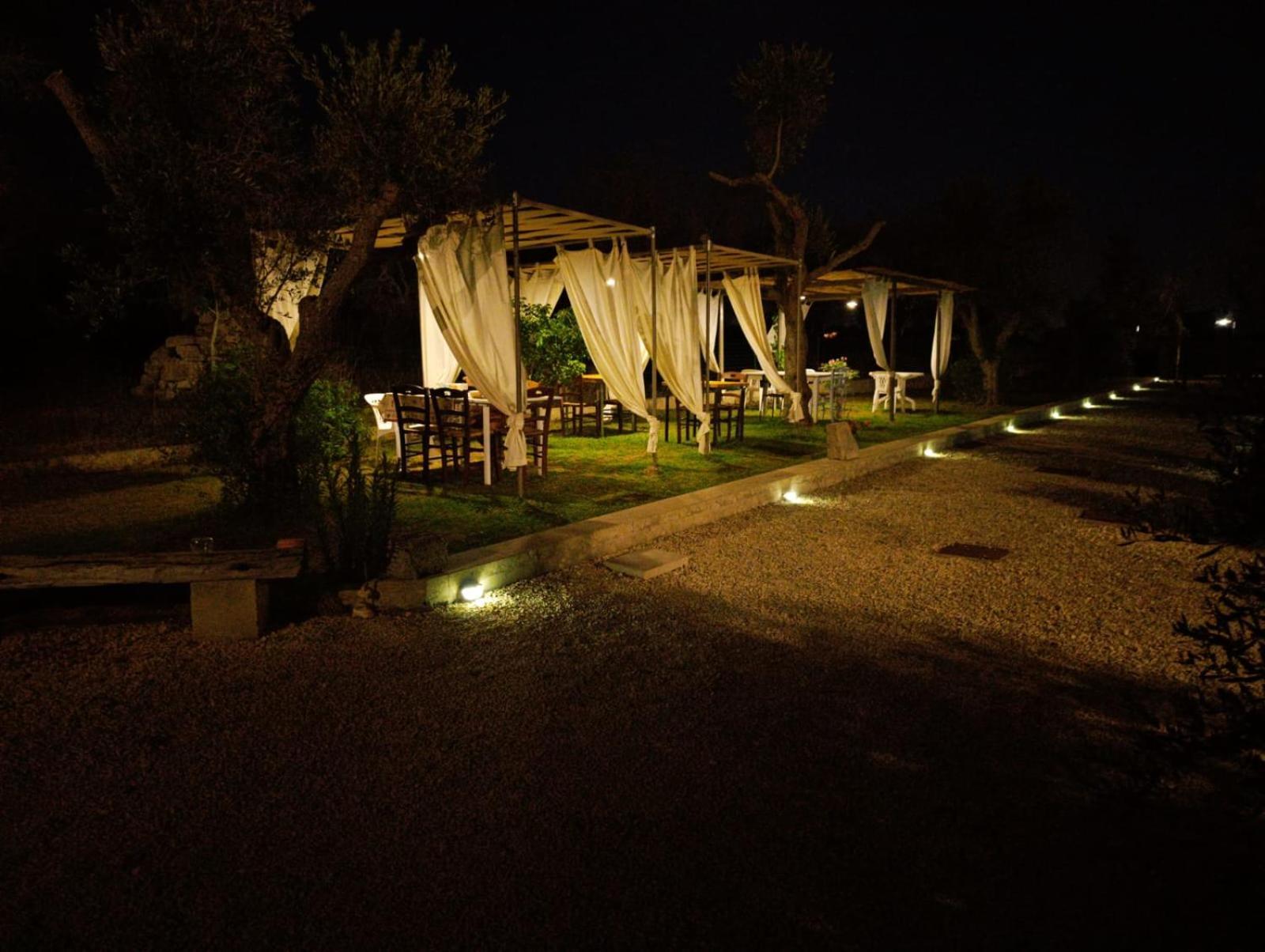 Tenuta Valle Dell Idro Otranto Con Piscina Casamassella Exterior foto